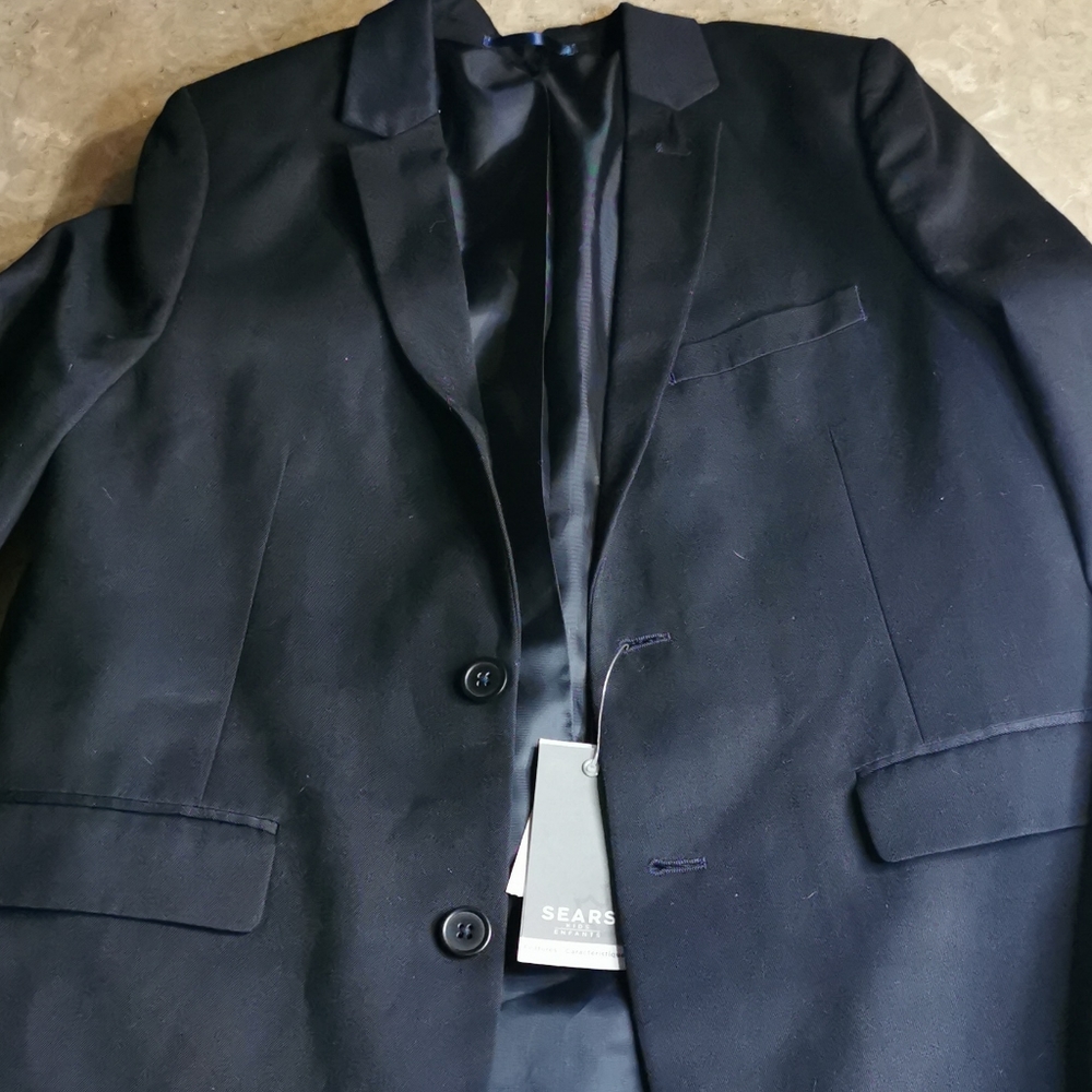 Full Suit! Size 18.